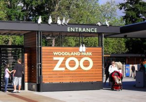 Dawg Daze Goes to the Zoo: Meet Up & Go